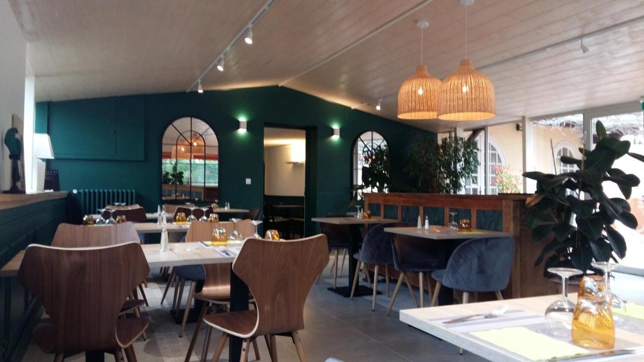 Logis Hotel Le Chene Vert Bollène Zewnętrze zdjęcie
